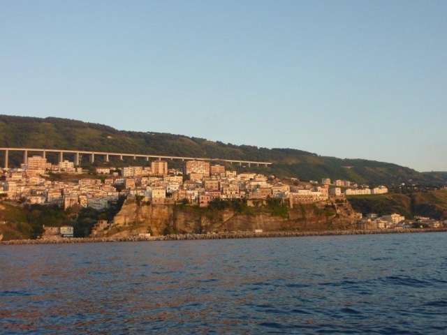 Dentro de la pequeña iglesia de Piedigrotta 